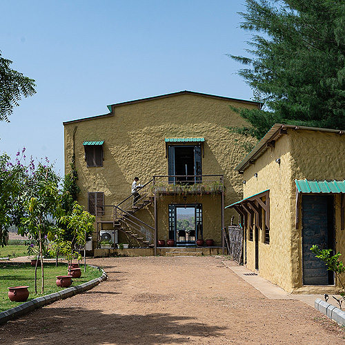 The Satpura Panchtatava Villa